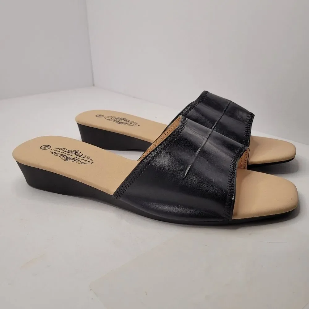 Charles Albert Sandals Flats Women Size 11W Black Summer Beach